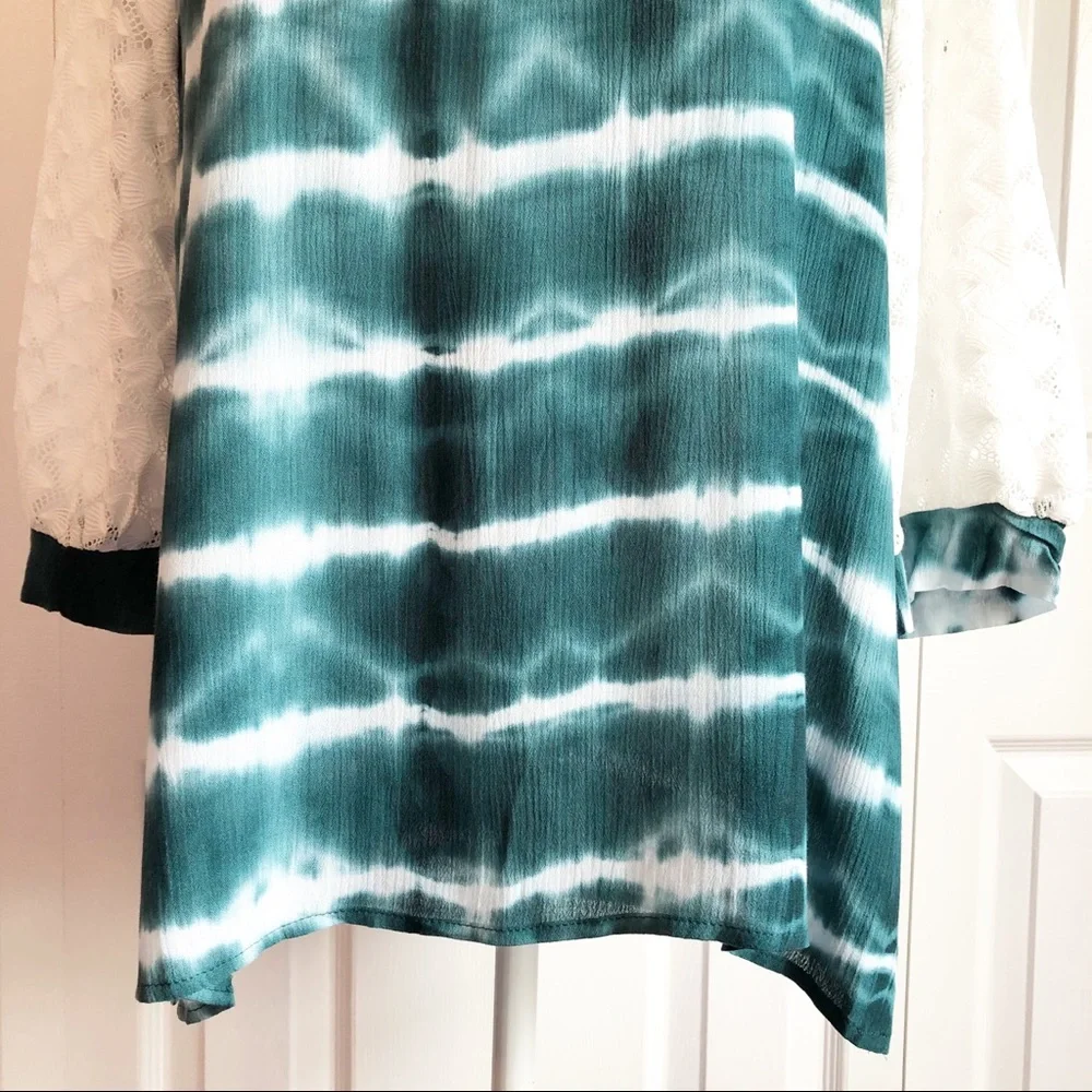 Weekend by Suzanne Betro Teal Green Tie Dye Print Blouse Large